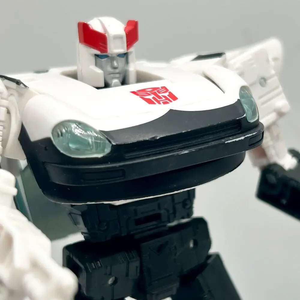 Transformers Earthrise Prowl Complete Deluxe Wfc War For Cybertron Hasbro EUC